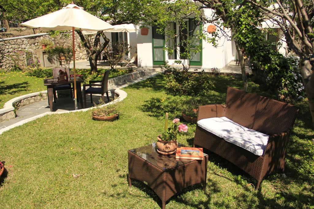Casa Augusto B&B Капри Экстерьер фото